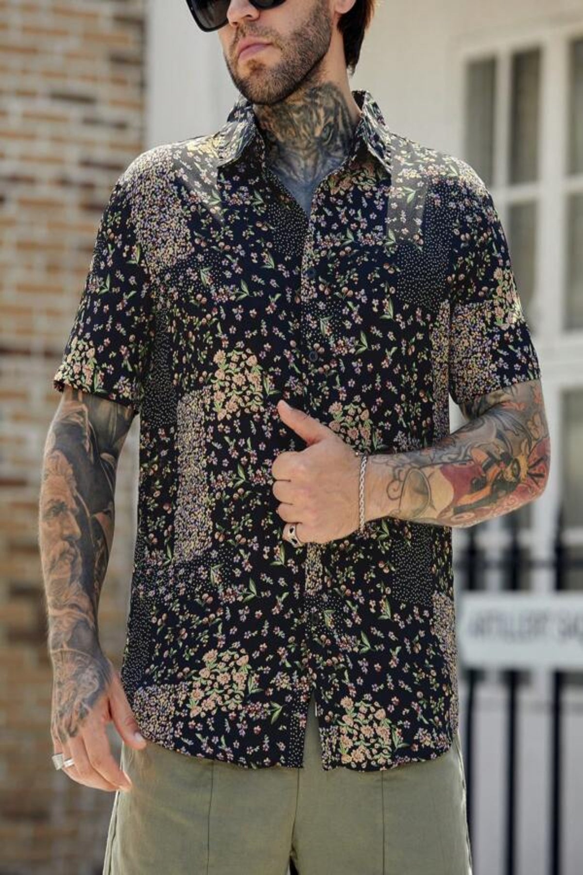 Men Ditsy Floral Print Shirt Without Tee
